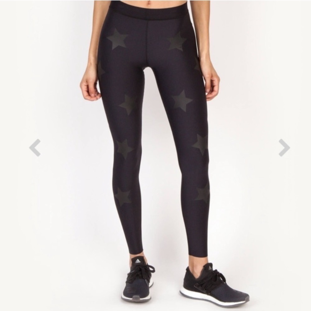 ULTRACOR Lux Knockout Print Legging in Black Star Print